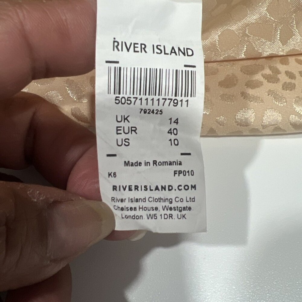 River Island‎ satin cowl neck cami in Beige Animal Print - Picture 11 of 12